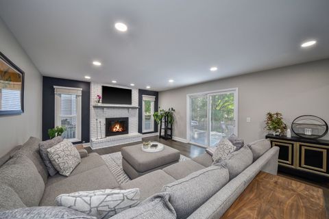 Tiny photo for 563 Bovidae Circle, Naperville, IL 60565 (MLS # 12489890)