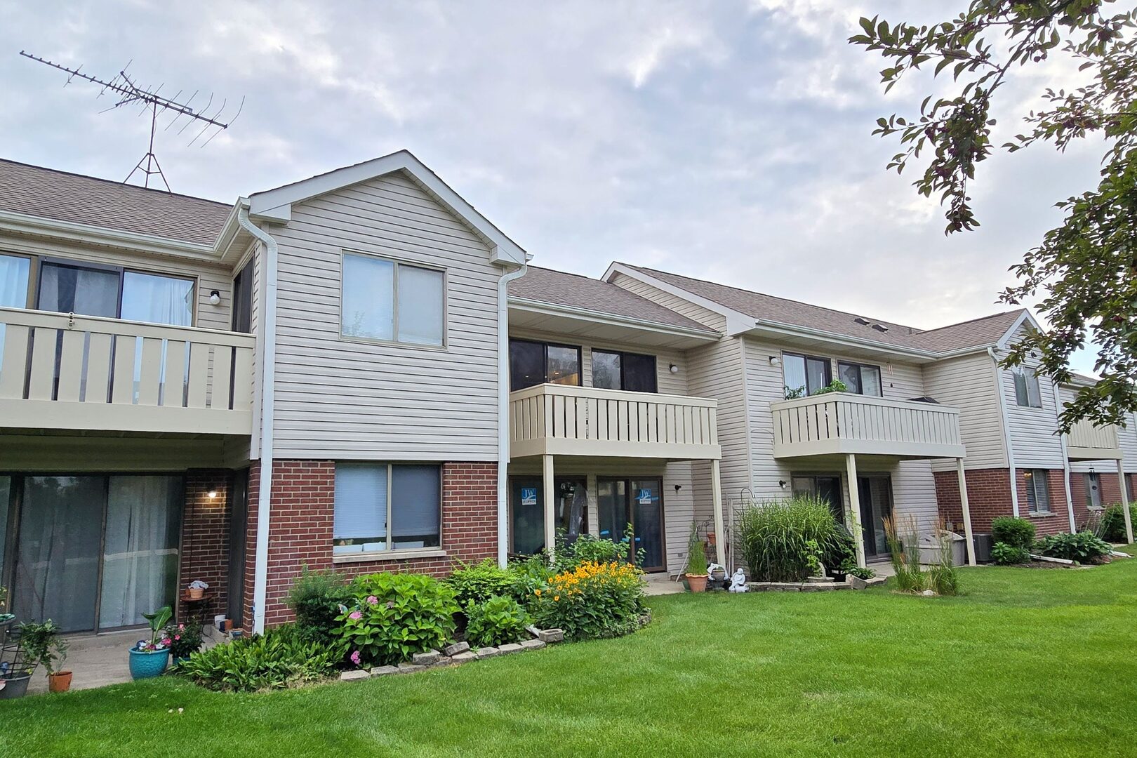5145 Coventry Lane 6C2