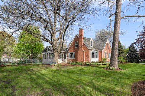 Tiny photo for 420 S Oak Street, Itasca, IL 60143 (MLS # 12630093)