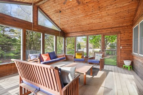 Tiny photo for 420 S Oak Street, Itasca, IL 60143 (MLS # 12630093)