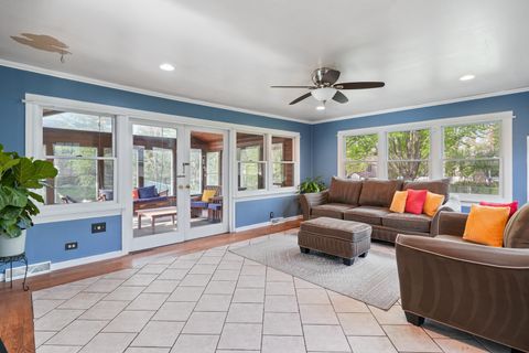 Tiny photo for 420 S Oak Street, Itasca, IL 60143 (MLS # 12630093)