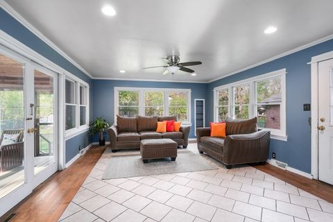 Tiny photo for 420 S Oak Street, Itasca, IL 60143 (MLS # 12630093)