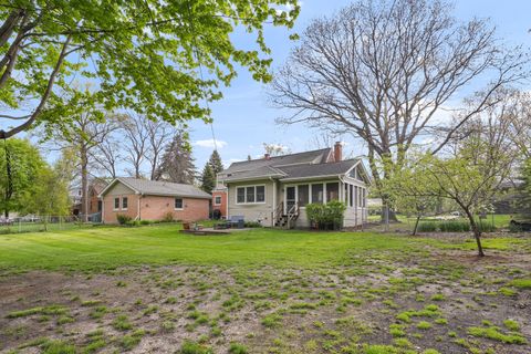 Tiny photo for 420 S Oak Street, Itasca, IL 60143 (MLS # 12630093)