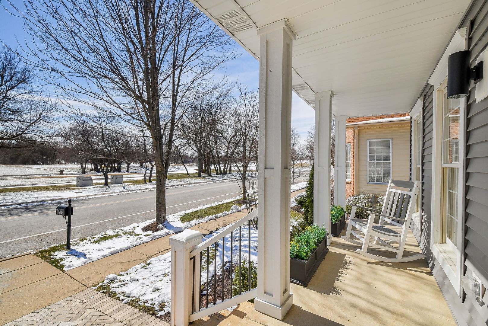 39W232 Armstrong Lane