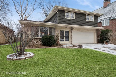 A home in Park Ridge