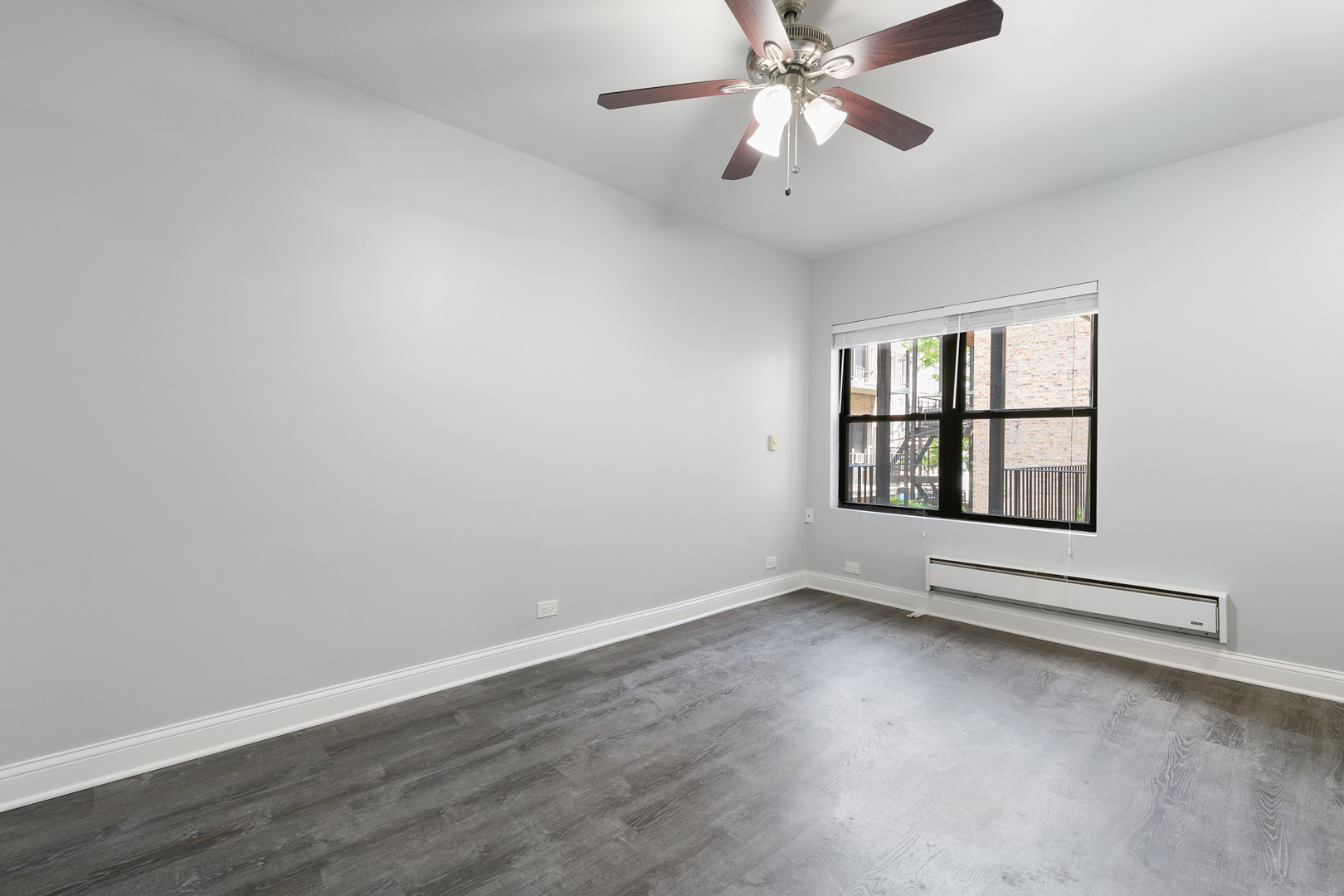 4555 N Malden Street 218