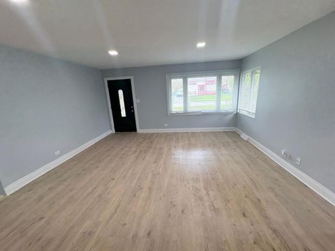 Tiny photo for 16438 Honore Avenue, Markham, IL 60428 (MLS # 12642855)