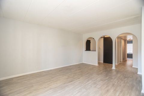 Tiny photo for 8712 Mobile Avenue #B, Oak Lawn, IL 60453 (MLS # 12506959)