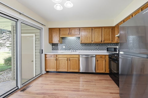 Tiny photo for 383 Kerry Court, Carol Stream, IL 60188 (MLS # 12736526)