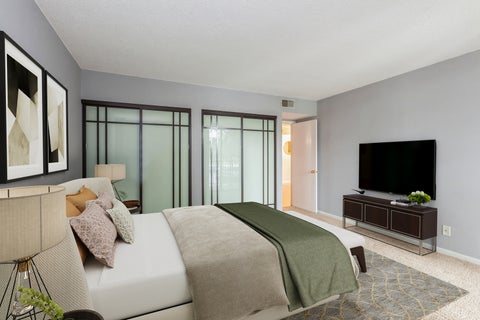 Tiny photo for 509 Aurora Avenue #220, Naperville, IL 60540 (MLS # 12657157)