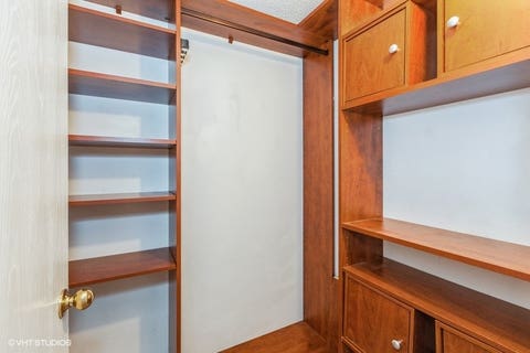 Tiny photo for 509 Aurora Avenue #220, Naperville, IL 60540 (MLS # 12657157)