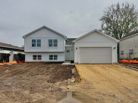 1317 Sage Lane Harvard IL 60033