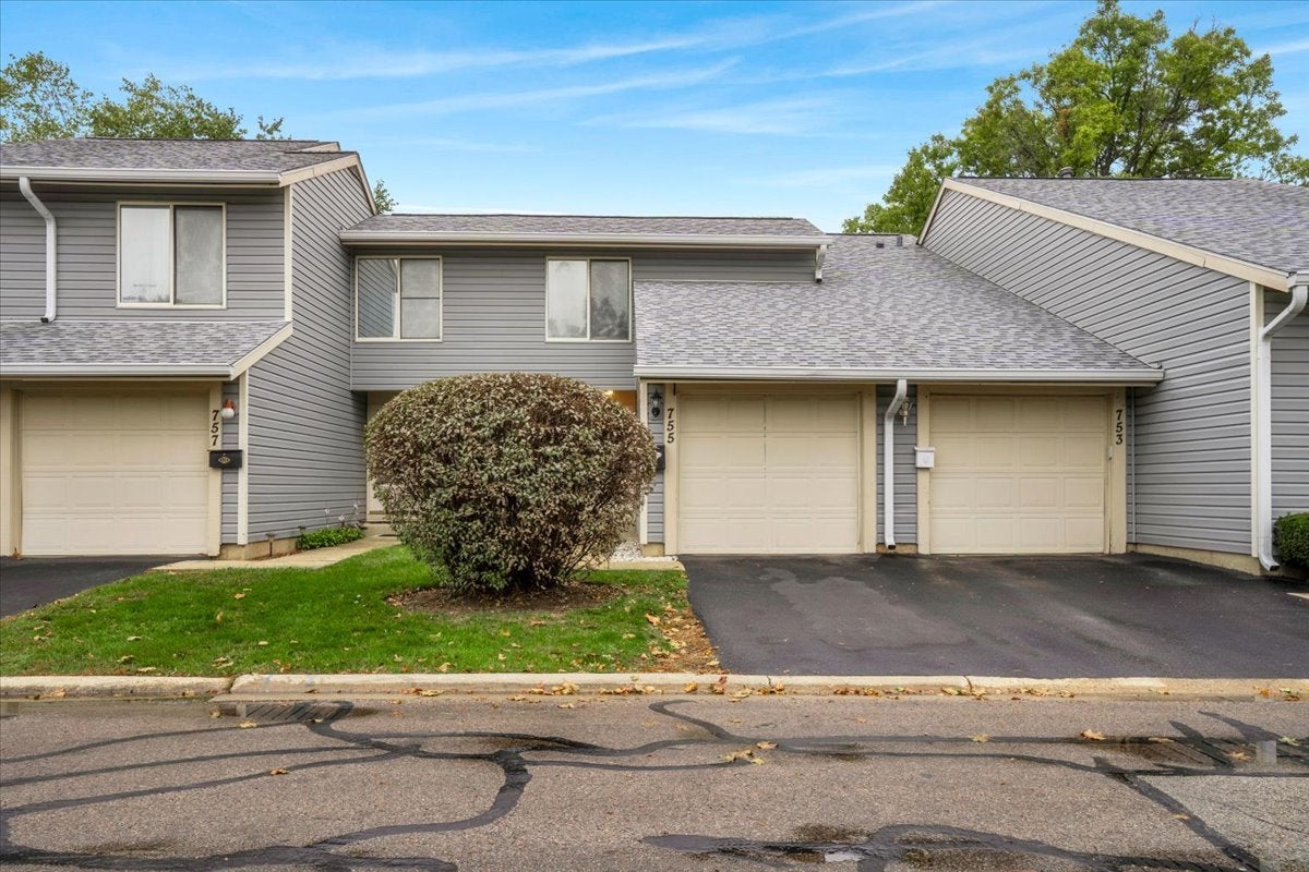 755 Biloxie Court 0