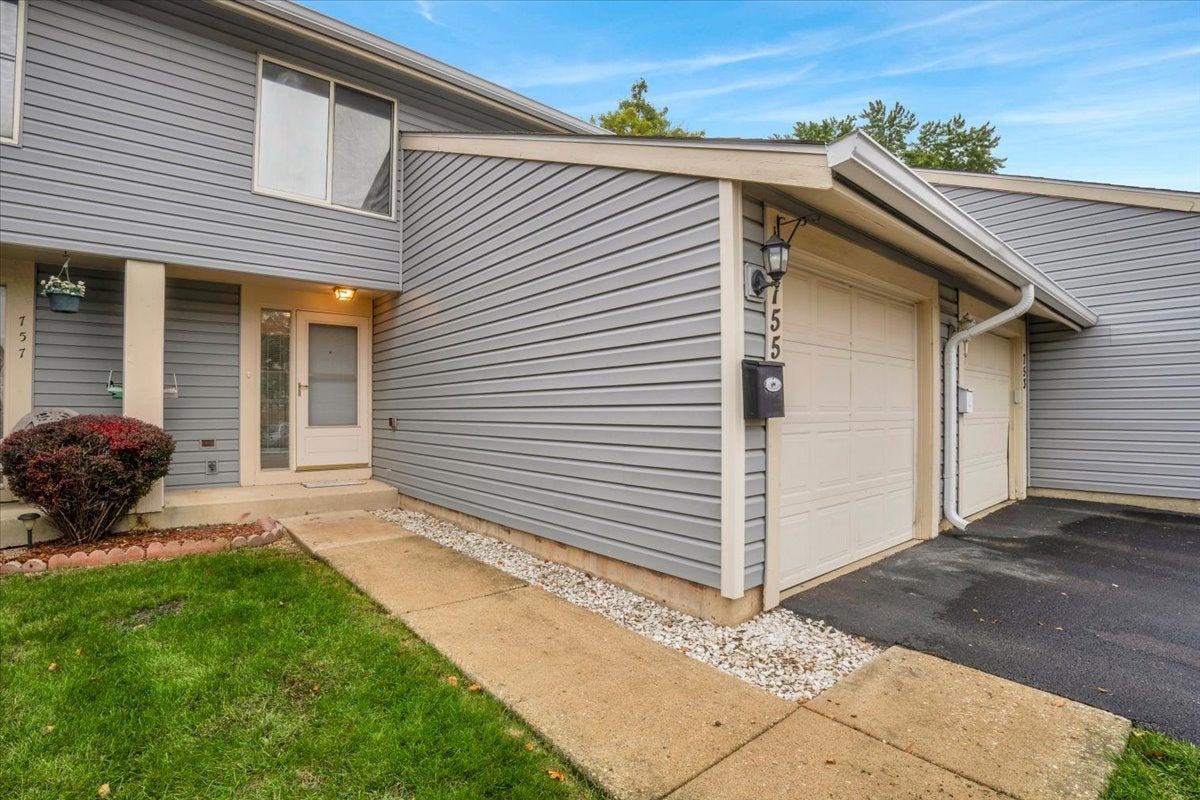 755 Biloxie Court 0