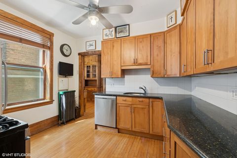 Tiny photo for 5863 N Kenmore Avenue #2, Chicago, IL 60660 (MLS # 12431597)