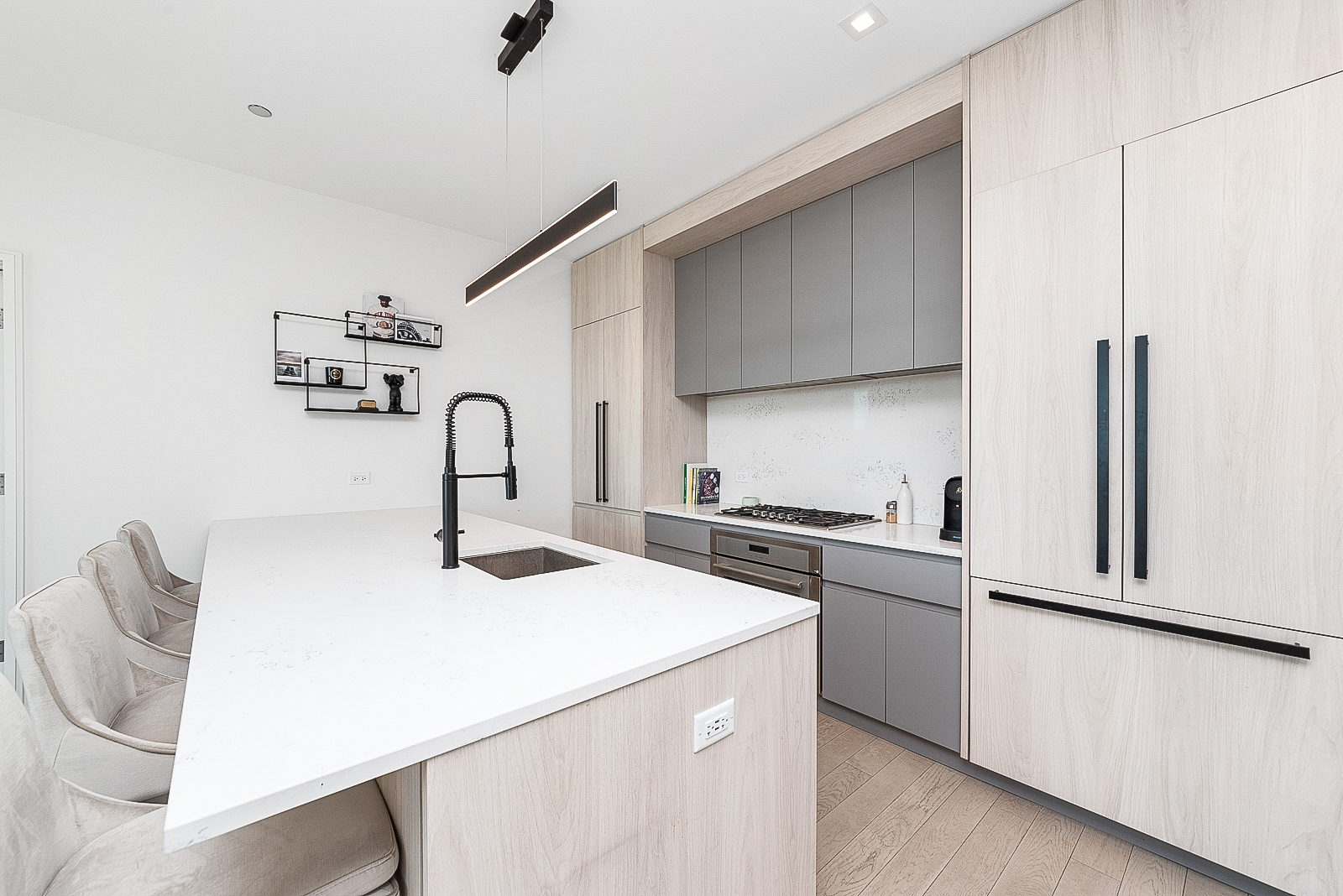 1400 W Monroe Street 4A