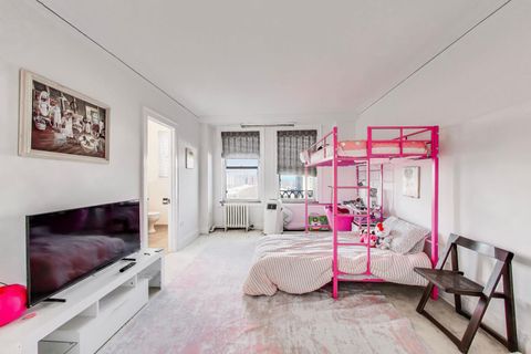 Tiny photo for 5555 S Everett Avenue #E10, Chicago, IL 60637 (MLS # 12617263)