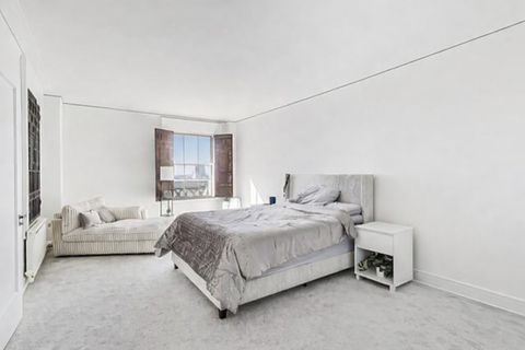 Tiny photo for 5555 S Everett Avenue #E10, Chicago, IL 60637 (MLS # 12617263)