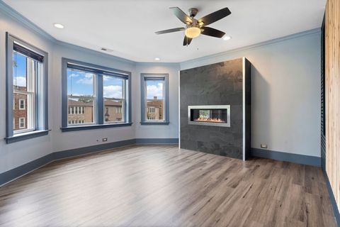 Tiny photo for 2115 Kenilworth Avenue, Berwyn, IL 60402 (MLS # 12550068)