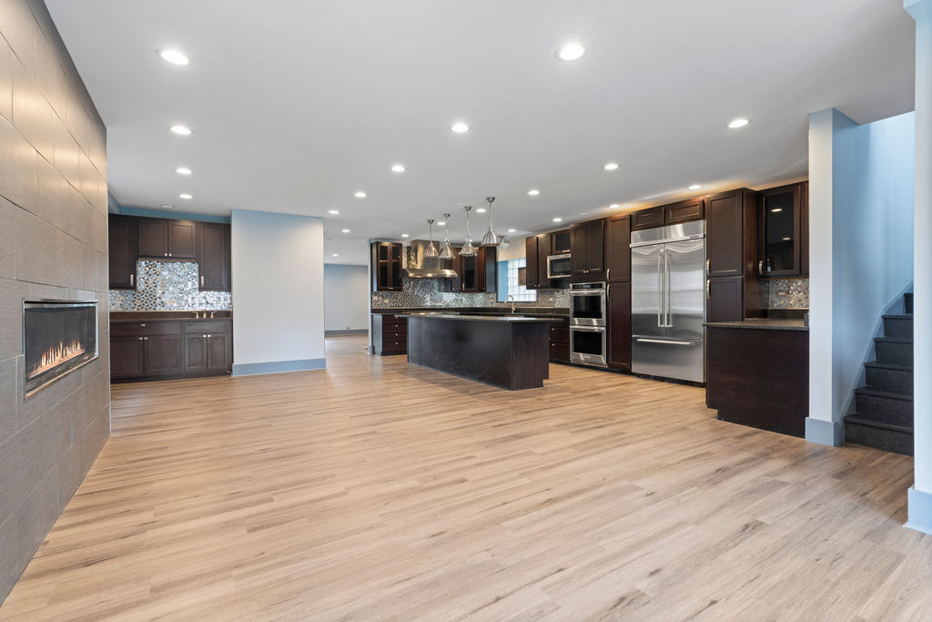 2115 Kenilworth Avenue