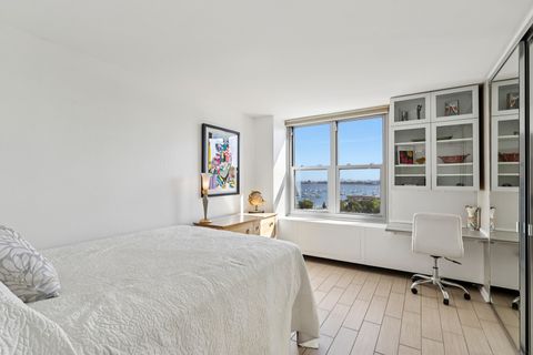 Tiny photo for 400 E Randolph Street #1119-20, Chicago, IL 60601 (MLS # 12502910)