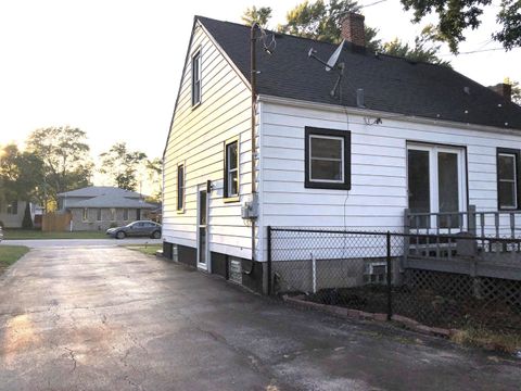 Tiny photo for 17917 Lorenz Avenue, Lansing, IL 60438 (MLS # 12586140)