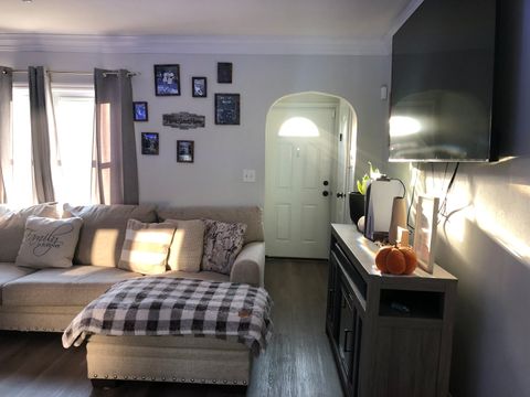 Tiny photo for 17917 Lorenz Avenue, Lansing, IL 60438 (MLS # 12586140)