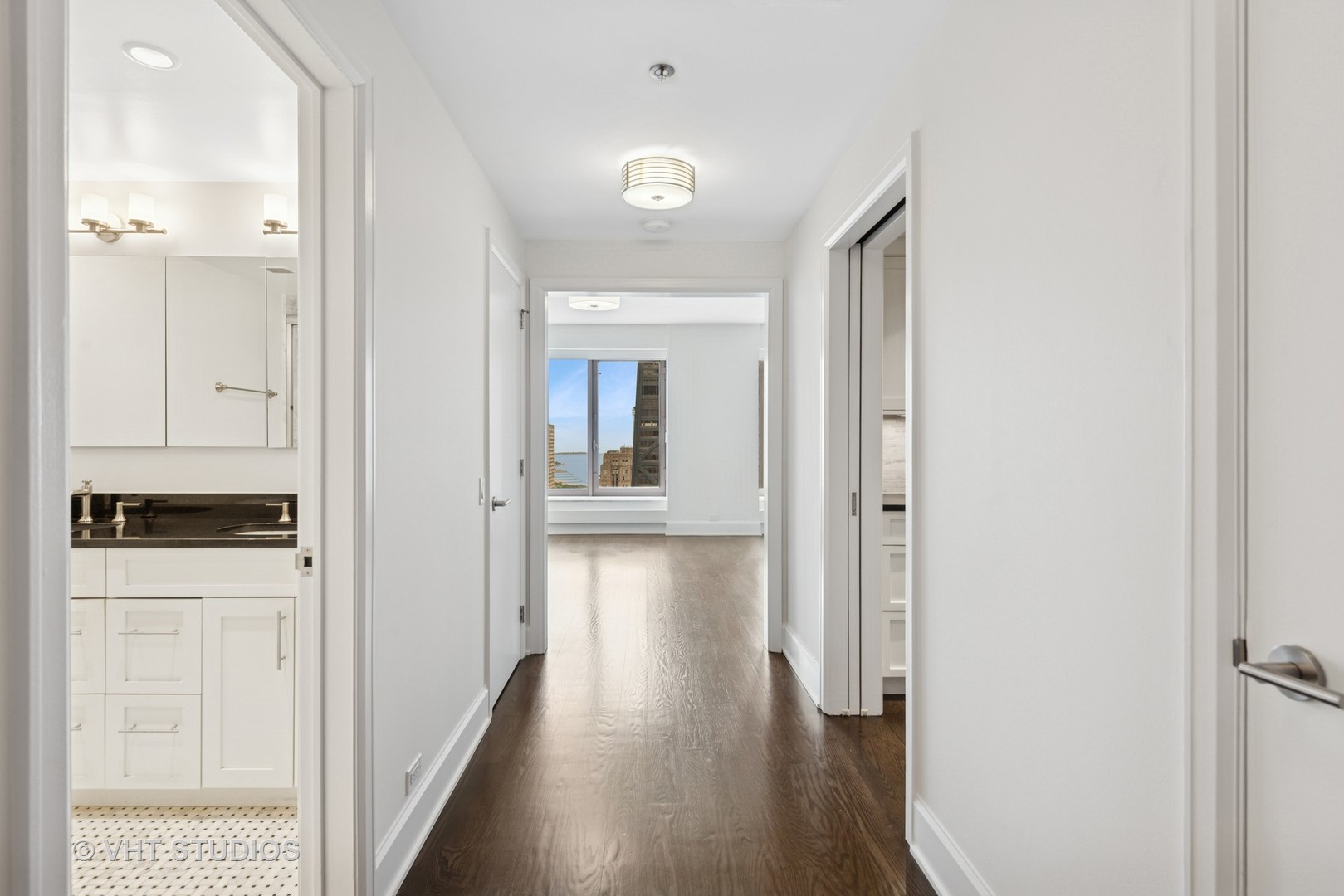 161 E Chicago Avenue 40G