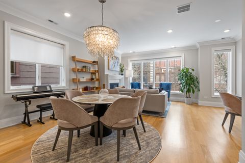 Tiny photo for 1517 W Barry Avenue #2W, Chicago, IL 60657 (MLS # 12593238)