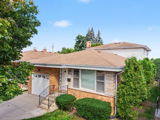 4945 N NEVA AVE, CHICAGO, IL 60656 - Image a2480cae7f2bf19b91bcaef32c320f8b/4027795642