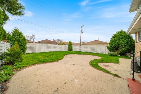 Tiny photo for 4945 N Neva Avenue, Chicago, IL 60656 (MLS # 12766194)