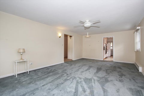 Tiny photo for 831 S Mitchell Avenue, Arlington Heights, IL 60005 (MLS # 12632375)