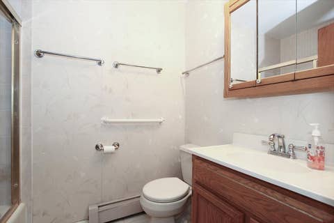 Tiny photo for 831 S Mitchell Avenue, Arlington Heights, IL 60005 (MLS # 12632375)