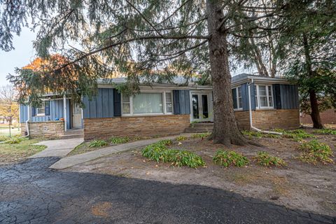 Tiny photo for 3535 Latham Street, Rockford, IL 61103 (MLS # 12530241)