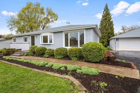 Tiny photo for 646 68th Street, Willowbrook, IL 60527 (MLS # 12581684)