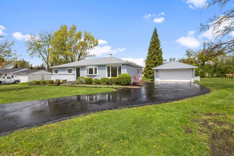 Tiny photo for 646 68th Street, Willowbrook, IL 60527 (MLS # 12581684)