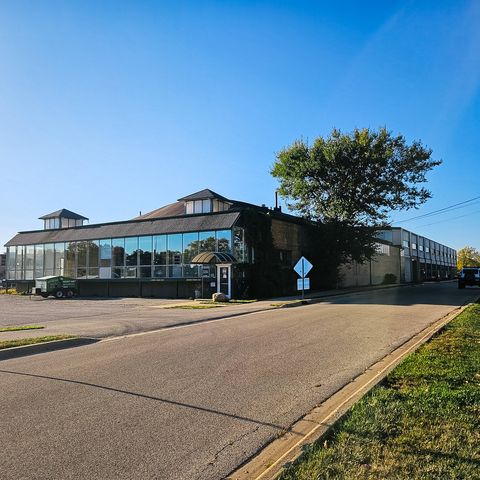 350 Center Street Grayslake IL 60030