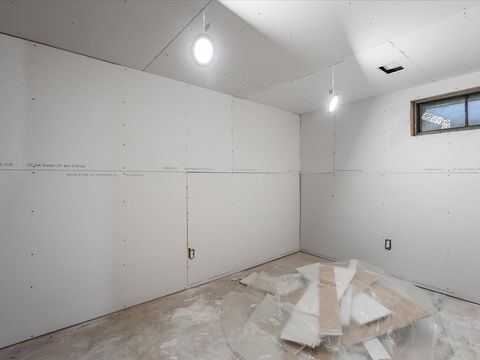 Tiny photo for 4821 Danforth Drive, Rockford, IL 61114 (MLS # 12524450)