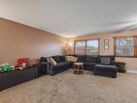 Tiny photo for 4821 Danforth Drive, Rockford, IL 61114 (MLS # 12524450)