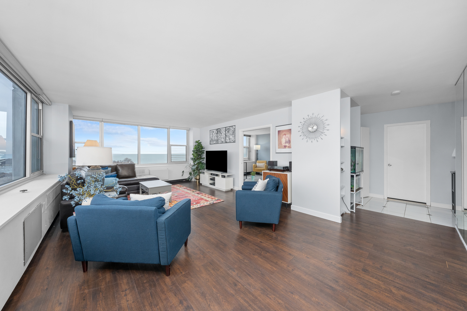 4250 N Marine Drive 1622