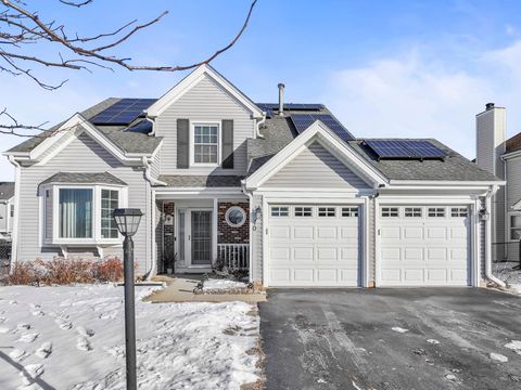 Photo of 40 Jackson Lane, Streamwood, IL 60107 (MLS # 12556437)