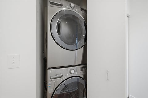 Tiny photo for 330 W Grand Avenue #807, Chicago, IL 60654 (MLS # 12793660)