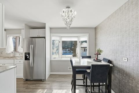 Tiny photo for 537 E 161st Place, South Holland, IL 60473 (MLS # 12592069)