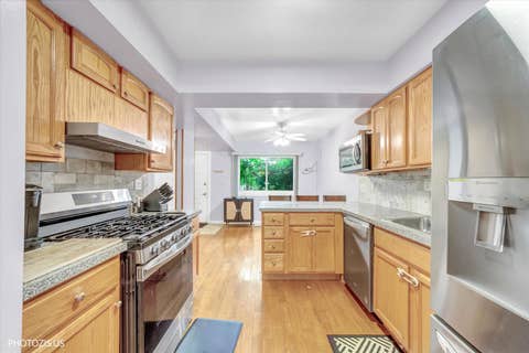 Tiny photo for 411 Hickory Drive #411, Wheeling, IL 60090 (MLS # 12698025)