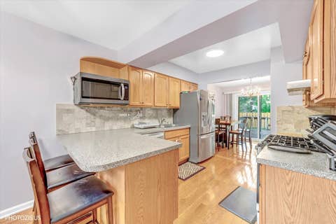 Tiny photo for 411 Hickory Drive #411, Wheeling, IL 60090 (MLS # 12698025)