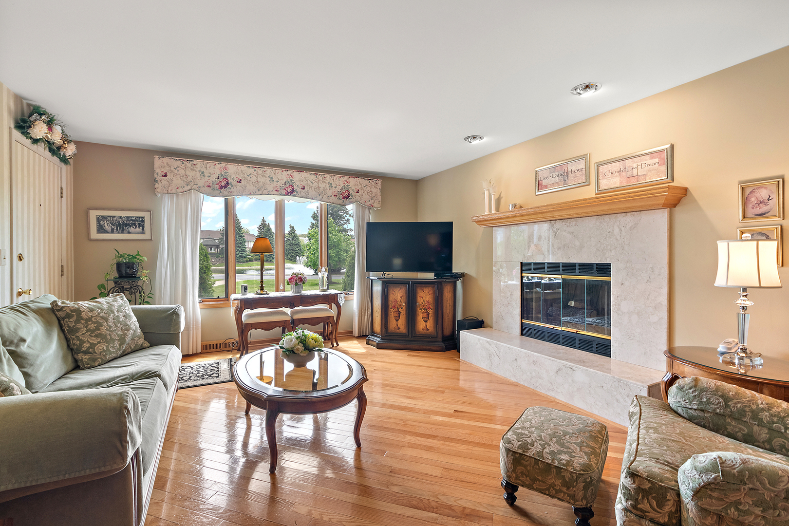 5 Saint Moritz Drive 101