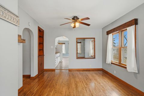 Tiny photo for 1024 Avery Avenue, Dixon, IL 61021 (MLS # 12554689)