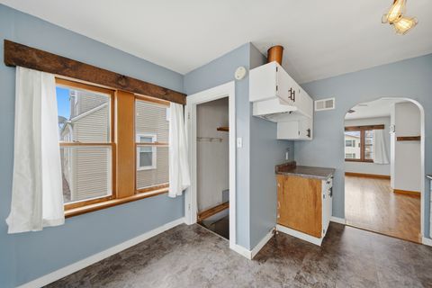 Tiny photo for 1024 Avery Avenue, Dixon, IL 61021 (MLS # 12554689)