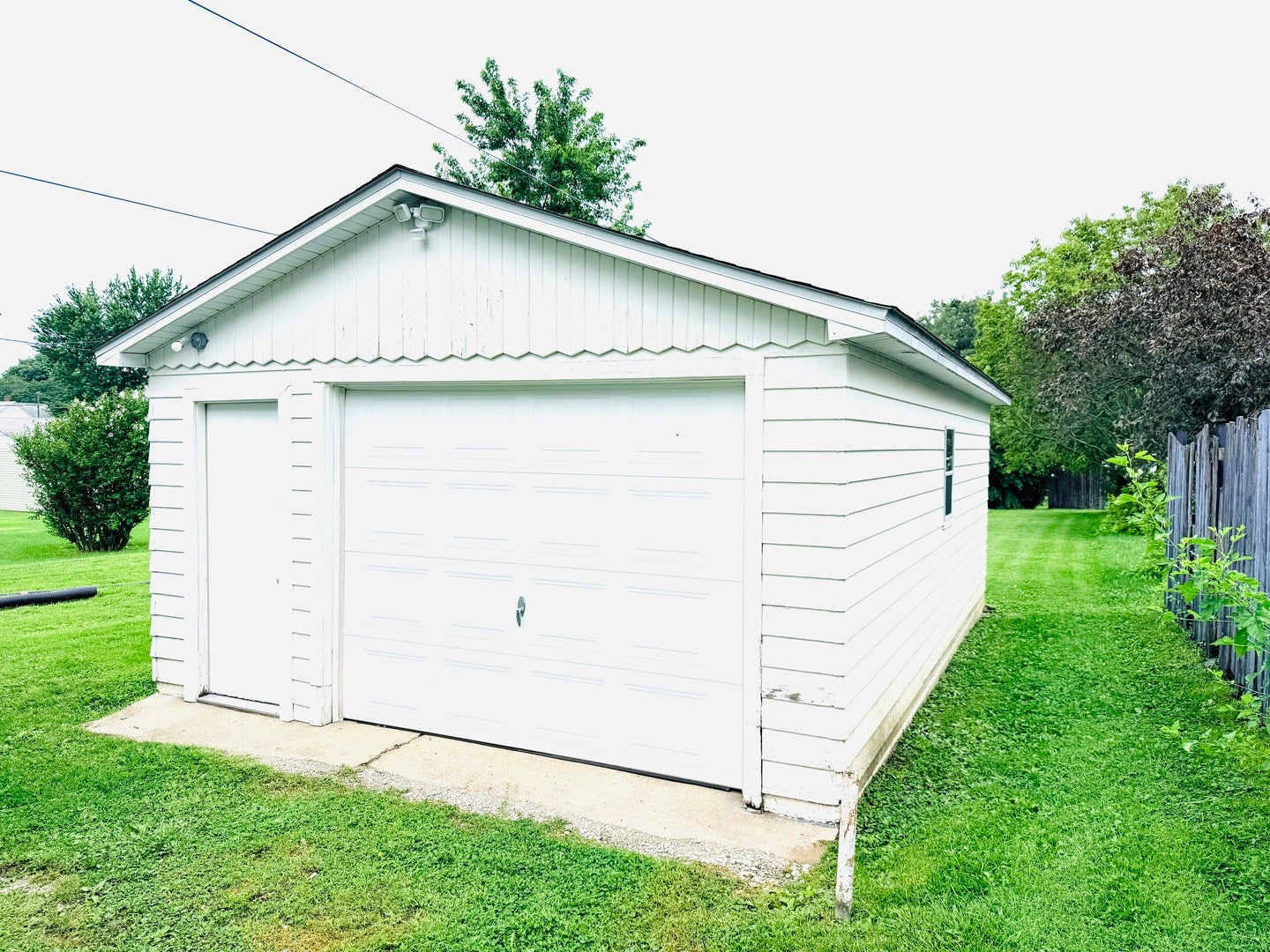 506 W Lincoln