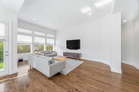 Tiny photo for 1053 Ironwood Court, Glenview, IL 60025 (MLS # 12498012)